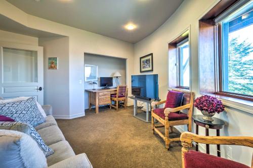 Stunning 360 Ocean Views, Near Redwoods NP! Stunning 360 Ocean Views, Near Redwoods NP!