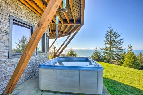 Stunning 360 Ocean Views, Near Redwoods NP! Stunning 360 Ocean Views, Near Redwoods NP!