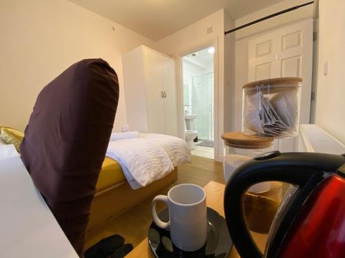 Nice Living Serviced Accommodations 4 in Coventry