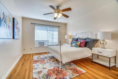 Blissful Stay in Alamo Heights near Witte Múzeum