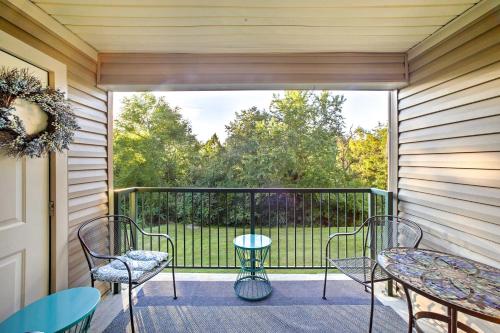 Walk-In Condo Amenities, 3 Mi to Branson Landing! in Branson, USA