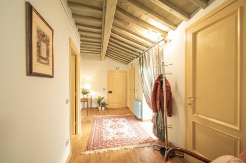 Savina's Apartment - image 12