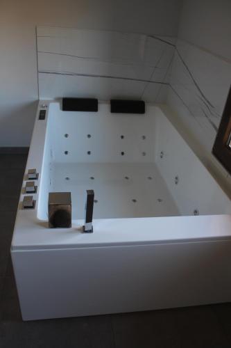 Pezsgőfürdő, CASA RURAL MENSIN in Benassal