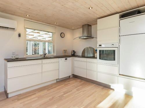 Comoditats, 4 person holiday home in Hals-By Traum in Hals