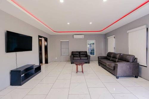 BRAND NEW modern style home