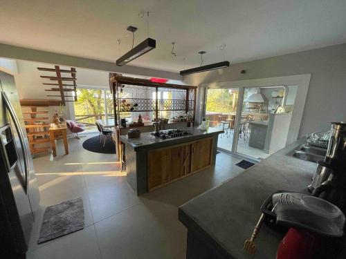 Kitchen, Casa de Campo - Hospedar com Proposito in Armacao