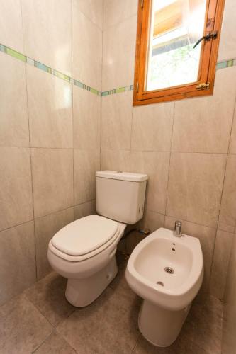 Two-Bedroom Chalet image 8