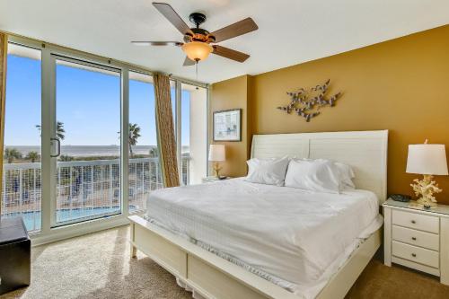 Galvestonian 112-Beachfront Hideaway in Galveston, USA