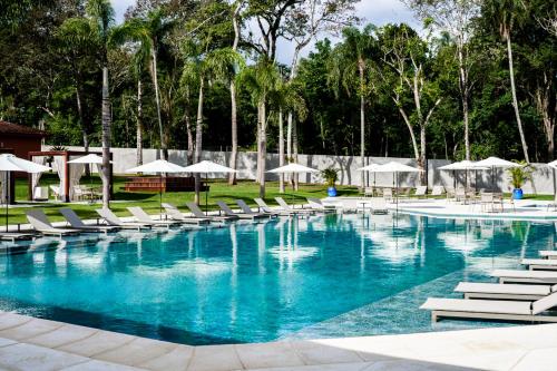 Swimming pool, Sanma Hotel in Vila Carima