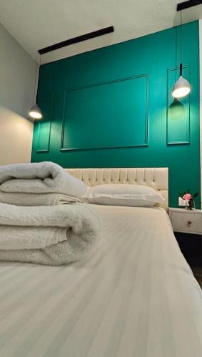 One-Bedroom Apartment image 10