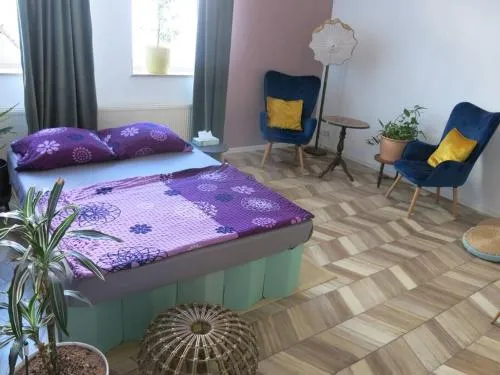 Stuckverzierte, zentrumsnahe Wohnung im Süden in Leipzig, Deutschland