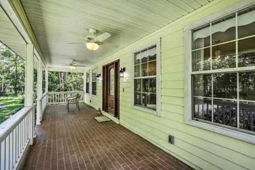 Charming Waldo Getaway Near Lake Santa Fe! in Waldo (FL)