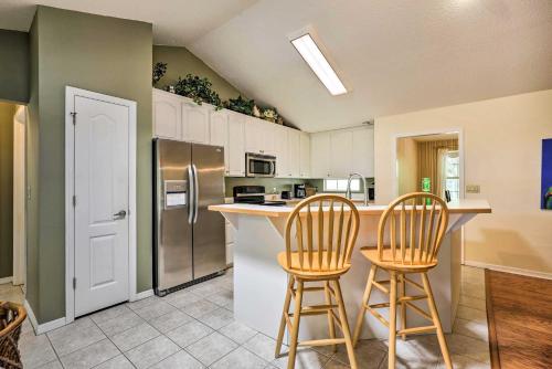 Charming Waldo Getaway Near Lake Santa Fe! in Waldo (FL)