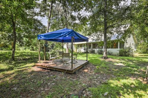 Charming Waldo Getaway Near Lake Santa Fe! in Waldo (FL)