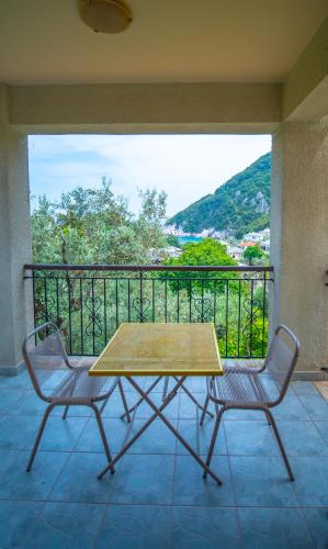 Olive House in Damouchari with a sea view - Delicious Houses
