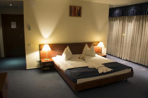 Samaa Hotel Room Type - Deluxe Double Room