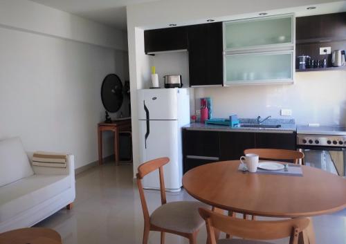 One-Bedroom Apartment image 10