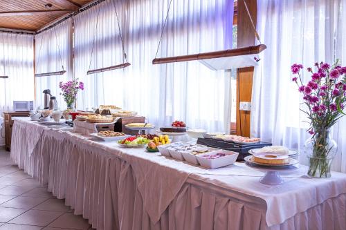 อาหารและเครื่องดื่ม, Hotel Praia do Portinho in หาดเฟย์ติเซย์รา