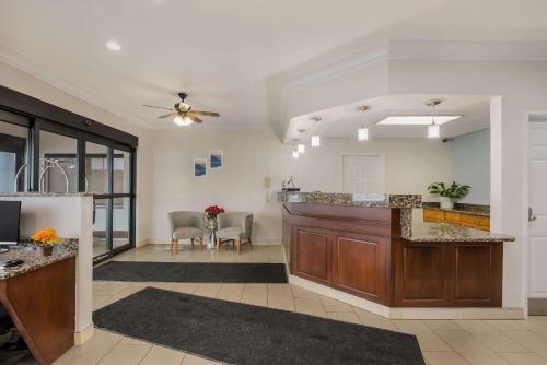 MainStay Suites Joliet I-80 in Joliet, USA