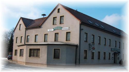 Hotel Kastanienhof - Threna