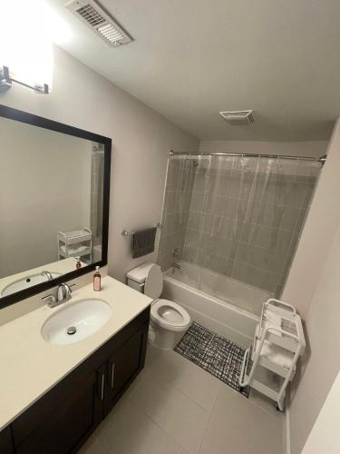 Luxurious High Rise in the heart of buckhead