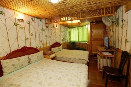 Yushan House B&B in Xinyi Township