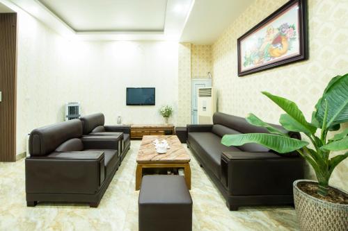 Shared lounge/TV area, SAO HOTEL in Long Bien District