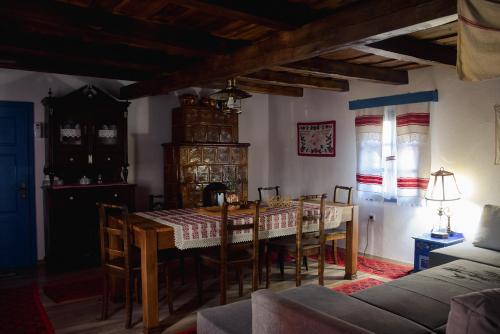 Székelyföld ,Siklódi Kő Vendégház, Tornácosház Székelyföld ,Siklódi Kő Vendégház, Tornácosház