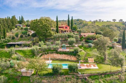  MAREMMA TUSCANY, Podere Torricelle Pancole Gr, single independent villa for 4, infinity pool with sea view, sauna and jacuzzi, Pension in Pancole bei Preselle