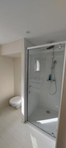 APPARTEMENT LE PHARE AU PIED DU PORT APPARTEMENT LE PHARE AU PIED DU PORT