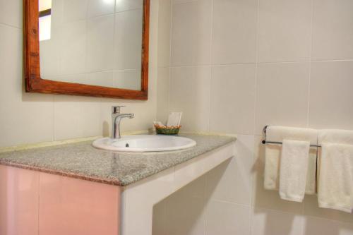 Peaks Hotel Nanyuki Room Type - Standard Double Room