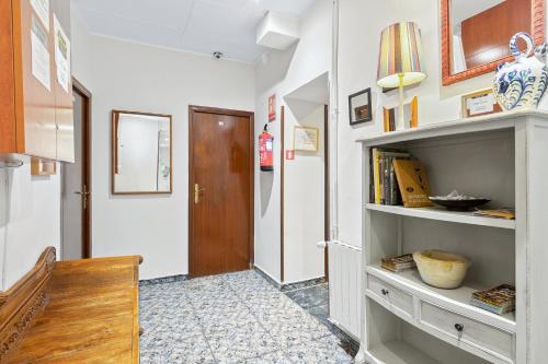 Hostal Santa Ana, Barcelona