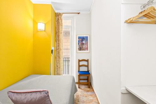 Hostal Santa Ana - image 10