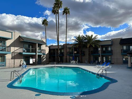 Econo Lodge Inn & Suites Mesa