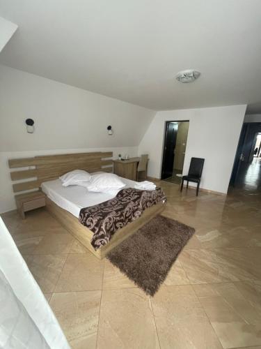 . Elitegasthaus Moieciu A