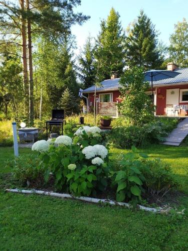 . Ferienhaus MÖKKI mit Sauna direkt am See in Mouhijärvi Sastamala ein ANGEL-Paradies !!