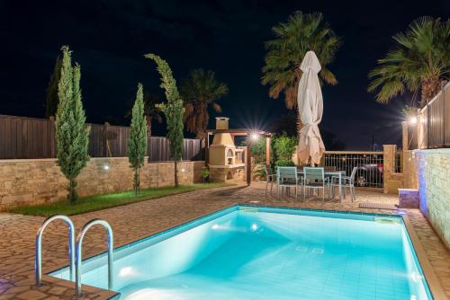 Swimming pool, Pearls Of Crete - Holiday Residences in Makris Gialos