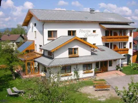 Hotel-Pension Stallinger in Weyregg, Österreich