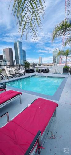 Huge Downtown LA Loft with Rooftop Pool & Jacuzzi, Los Angeles (fotografie 4)