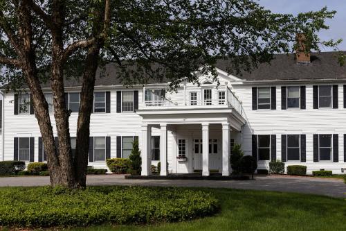 The Litchfield Inn - Hotel - Litchfield