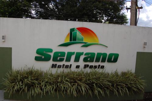 Hotel Serrano