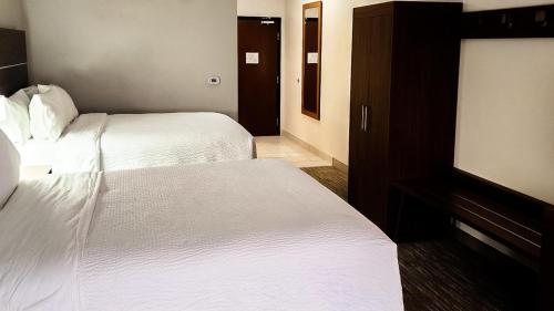 Holiday Inn Express Hotel & Suites Chicago South Lansing, an IHG Hotel