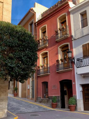 . Las Puertas Del Indiano