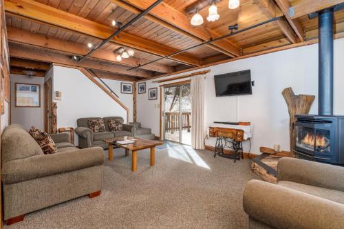 Clark Cabin - image 3