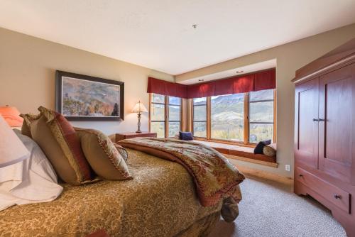 Aspen Ridge 24 by Alpine Lodging Telluride detail