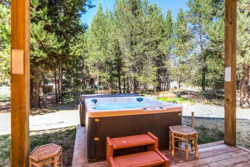 DiamondStone Guest Lodges