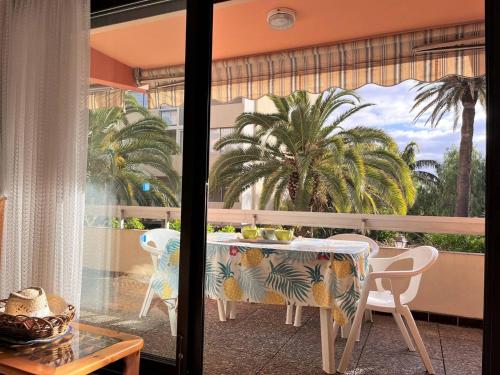 Appartement Le Lavandou, 2 pièces, 4 personnes - FR-1-251-444 - Location saisonnière - Le Lavandou