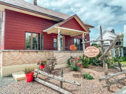 Gîte B&B du Village (Gite B&B du Village) in แซ็ง-มาทิเยอ-ดู-ปาร์ก (QC)