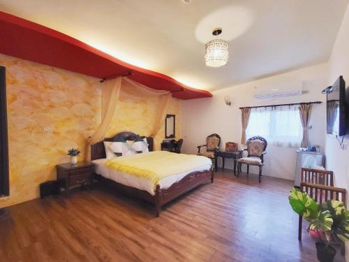 1 queen bed