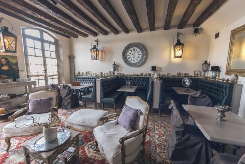 Bar/lounge, Le Patio & Spa in Saumur Town Center